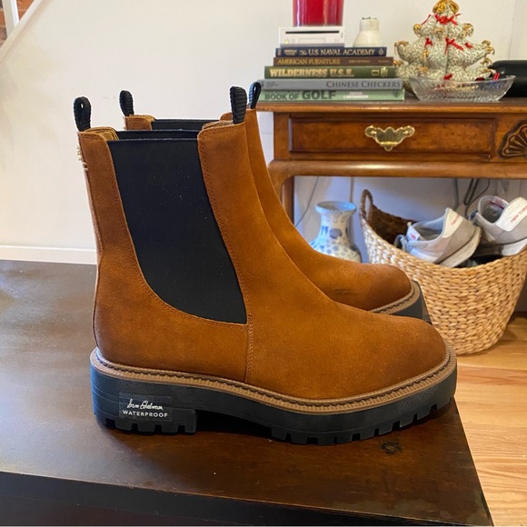 Sam Edelman Laguna Waterproof Lug Sole Chelsea Boot in Frontier Brown - Picture 5 of 5
